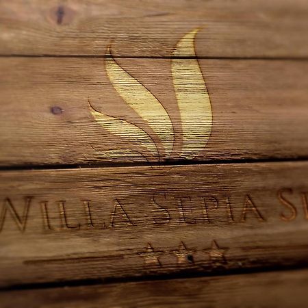 Willa Sepia Spa วีสวา ภายนอก รูปภาพ